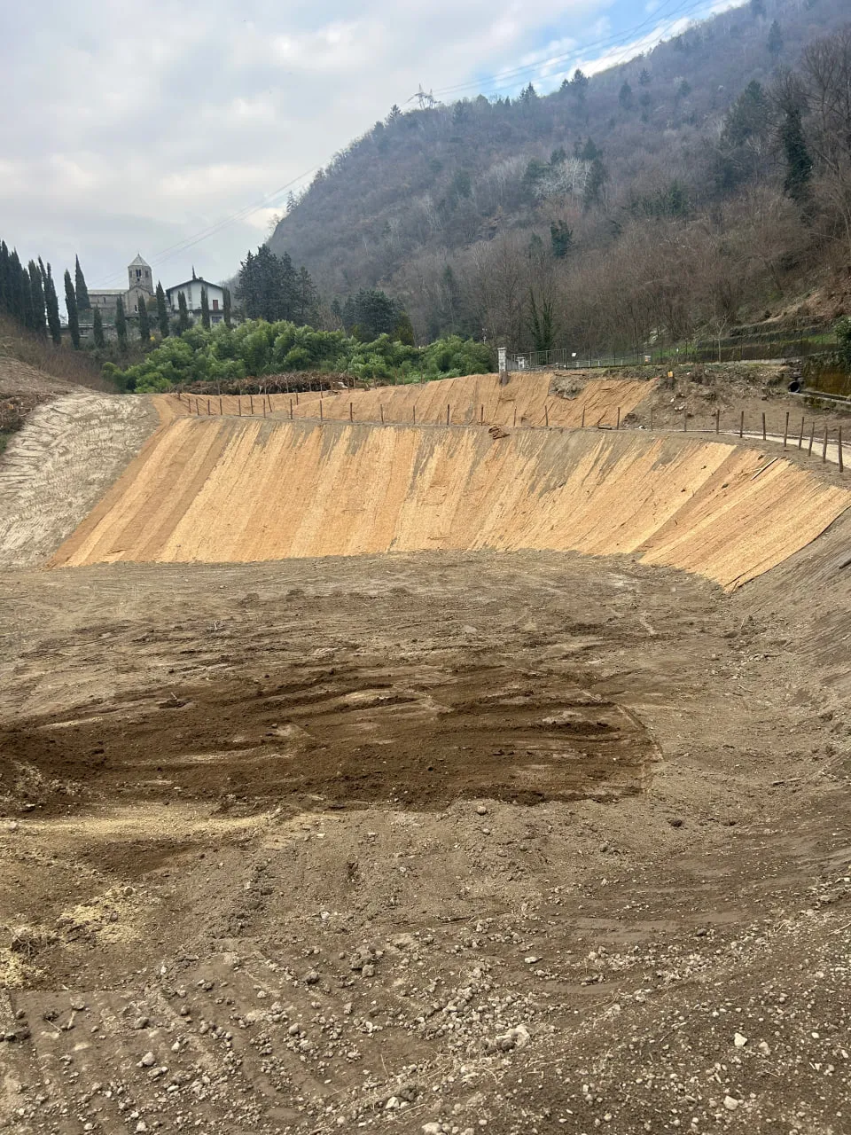 Pista ciclabile al monastero